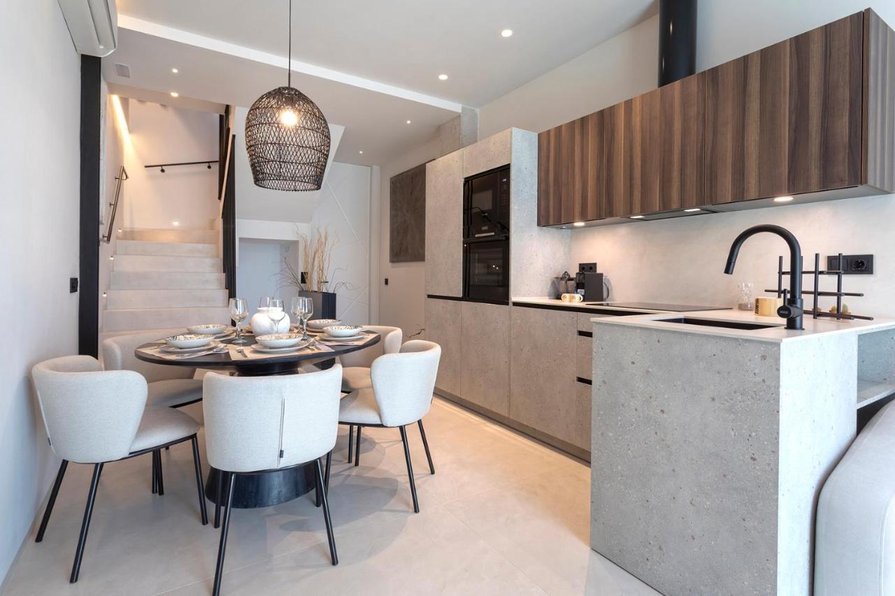 Magnificent Renovated 2Bd 2Bth Duplex With Terrace - City Centre Màlaga Exteriér fotografie