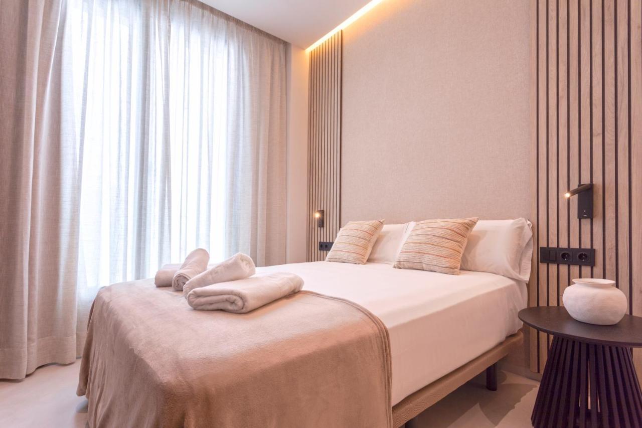 Magnificent Renovated 2Bd 2Bth Duplex With Terrace - City Centre Màlaga Exteriér fotografie