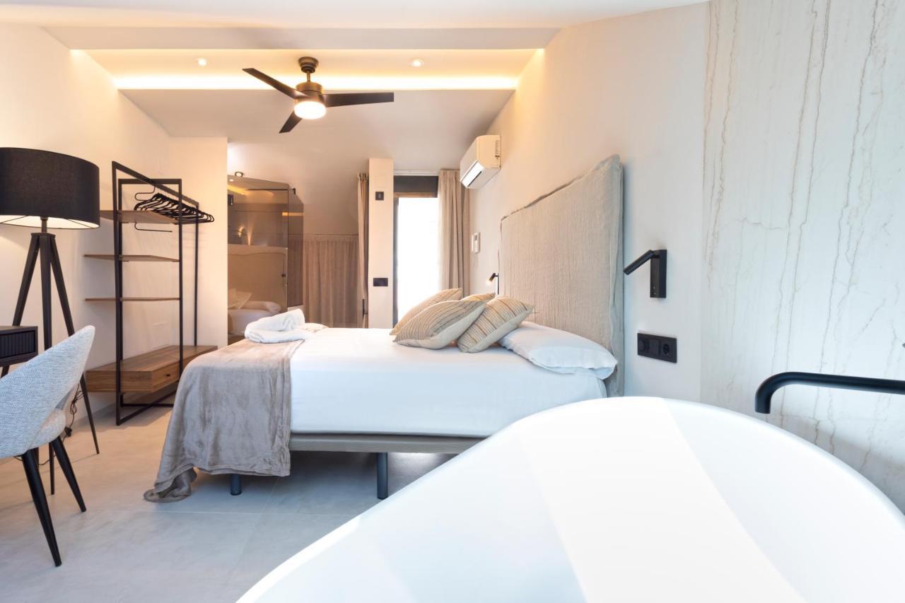 Magnificent Renovated 2Bd 2Bth Duplex With Terrace - City Centre Màlaga Exteriér fotografie